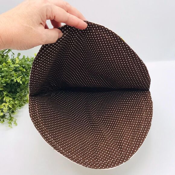 Tortilla Warmer 10.5 Inches Neutral Beige Mushrooms  Holds Up To 6 Tortillas - Picture 3 of 4